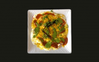 Paapdi Chaat